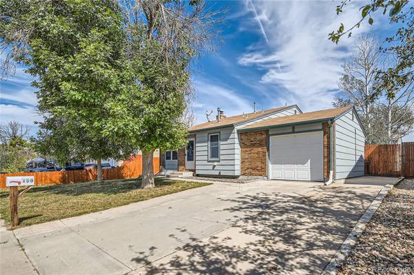 198 Madison DR, Bennett, CO 80102