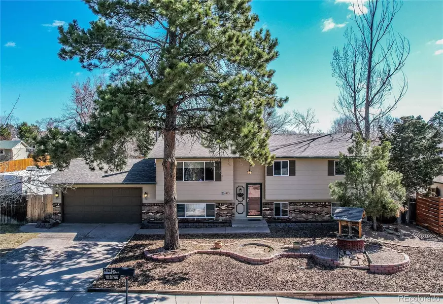 4915 Crestwood DR, Colorado Springs, CO 80918