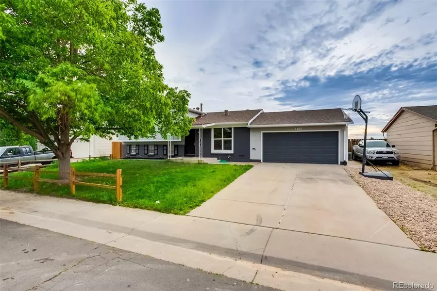 1105 S Biscay ST, Aurora, CO 80017