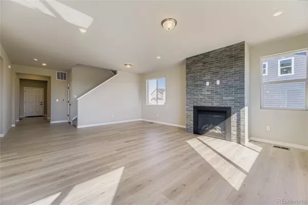 Elizabeth, CO 80107,42956 Colonial Trail