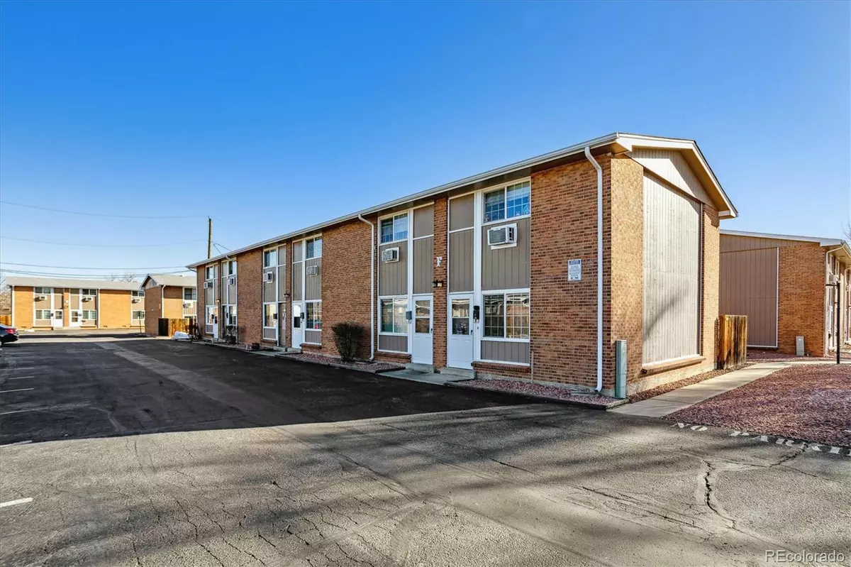 Arvada, CO 80002,5225 Balsam ST #24