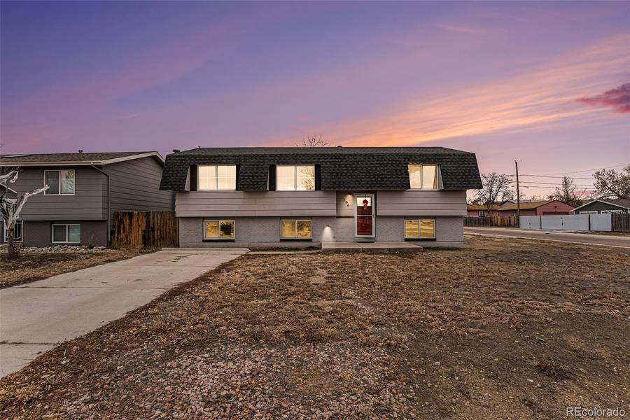 206 Cedar ST, Hudson, CO 80642