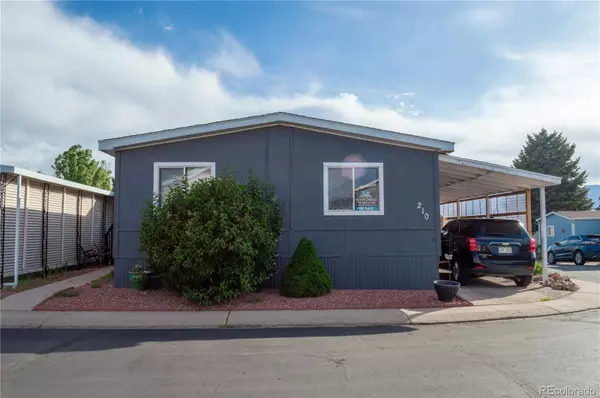 205 N Murray BLVD, Colorado Springs, CO 80916
