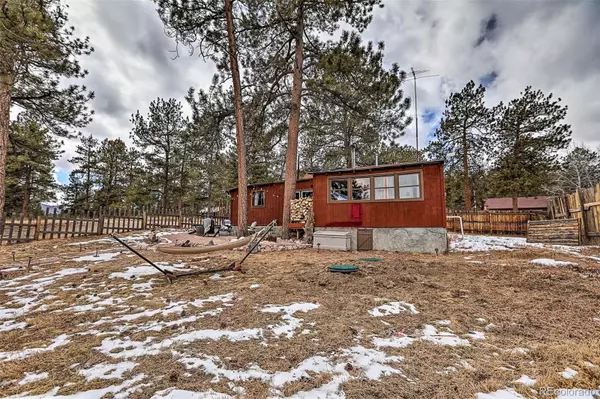 Guffey, CO 80820,11 Fifth ST