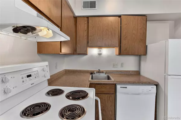 Lakewood, CO 80214,1830 Newland CT #320