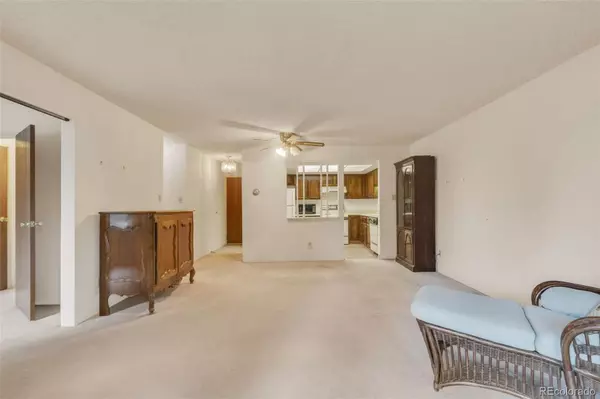 Aurora, CO 80014,13800 E Marina DR #112