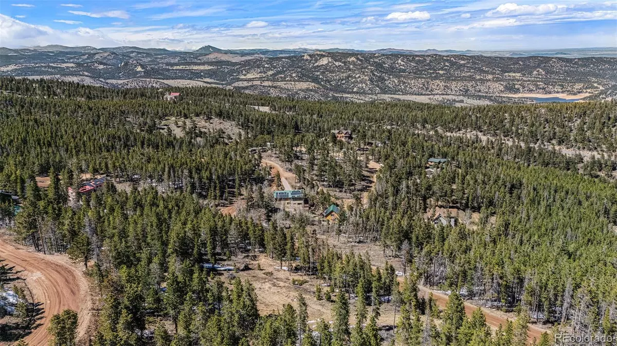 Golden, CO 80403,739 Divide View DR