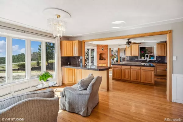 Golden, CO 80401,22081 Paradise CIR