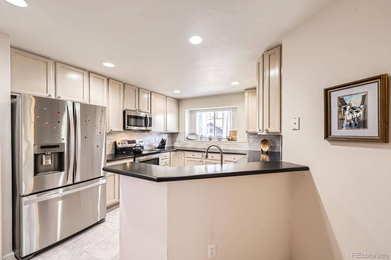 7774 S Biloxi WAY, Aurora, CO 80016