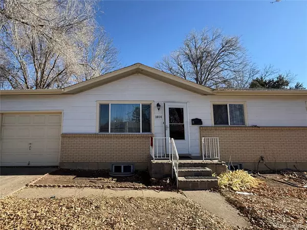 3014 S Zurich CT, Denver, CO 80236