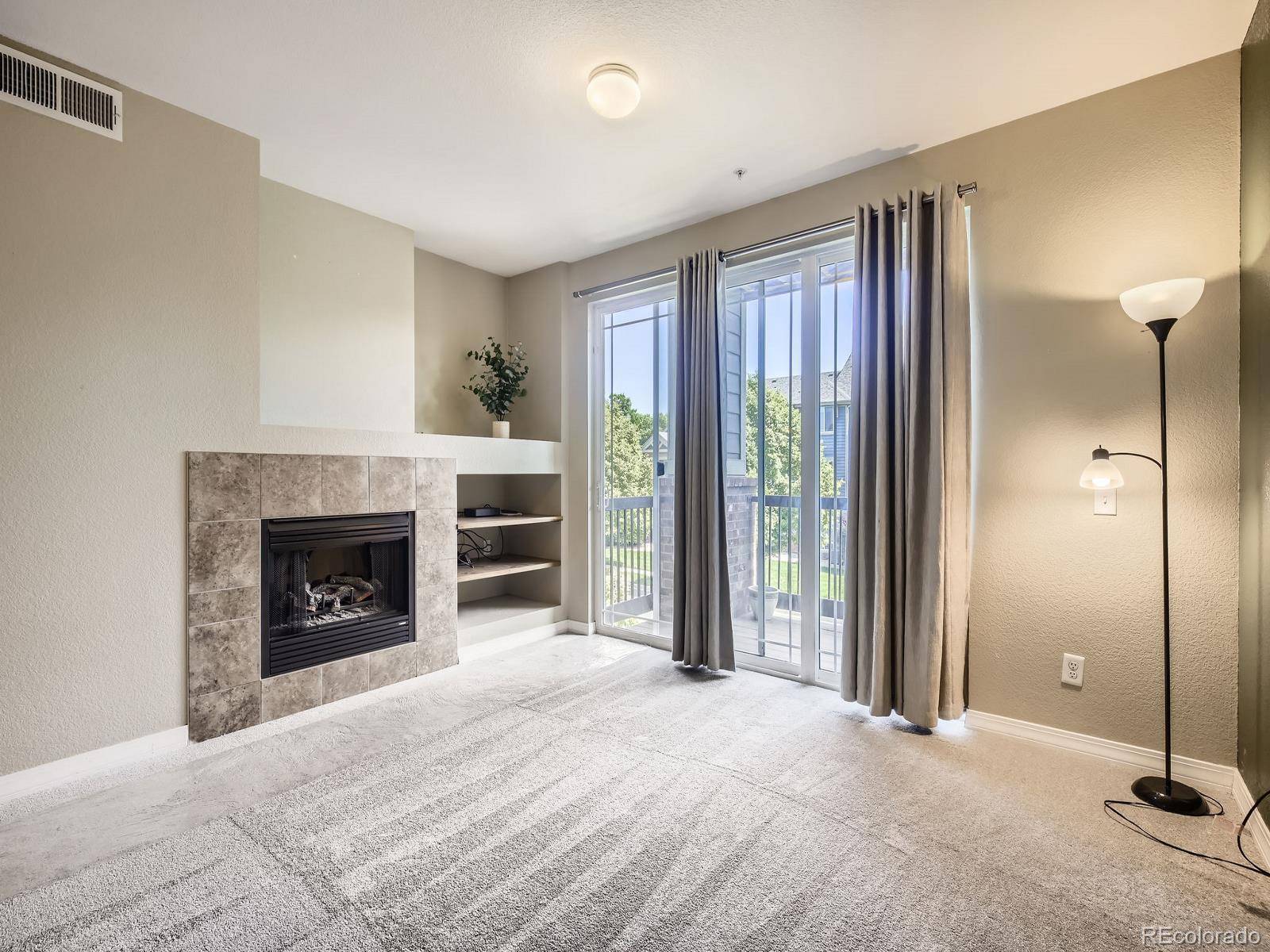 2133 Krisron RD #A202, Fort Collins, CO 80525