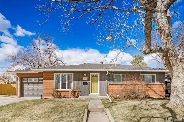 15 Cody CT, Lakewood, CO 80226