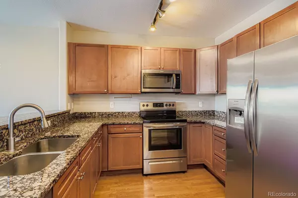 Centennial, CO 80112,9059 E Panorama CIR #309