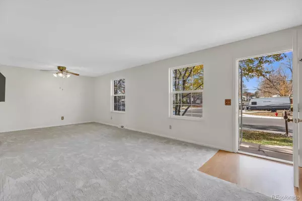 Broomfield, CO 80021,10632 Owens ST