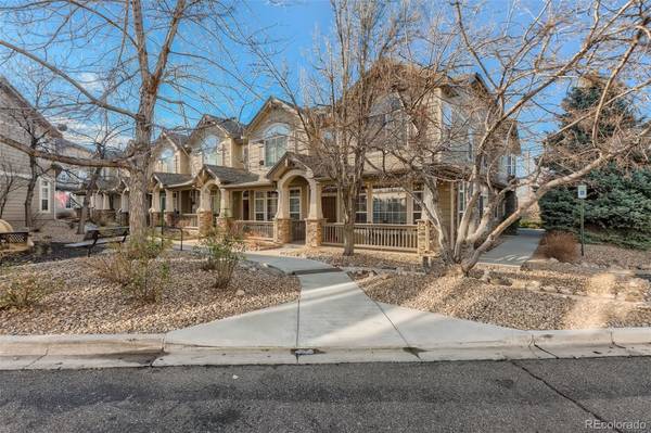 8425 Stonybridge CIR, Highlands Ranch, CO 80126