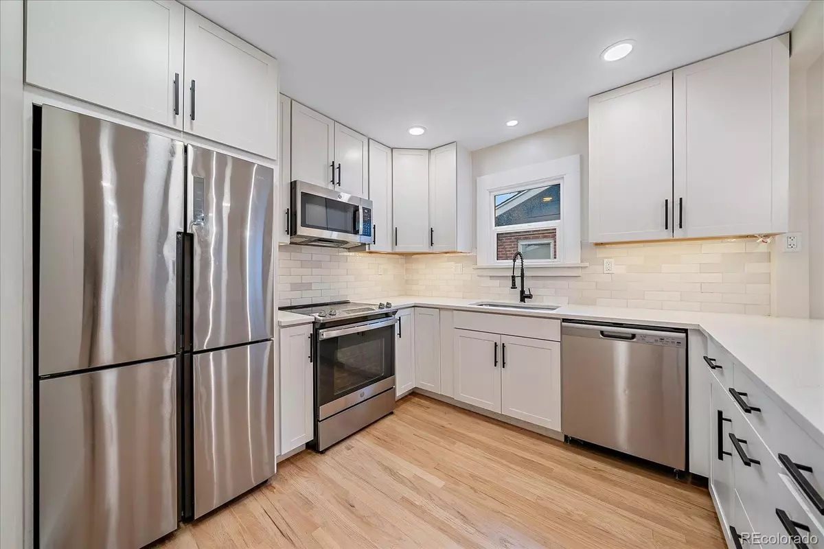 Denver, CO 80210,2082 S Lincoln ST