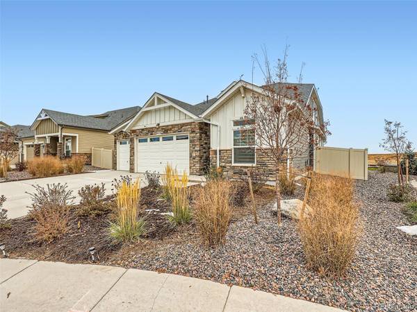 5032 N Quemoy CT, Aurora, CO 80019