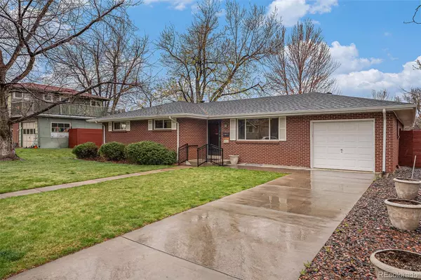 Arvada, CO 80004,6613 Independence ST