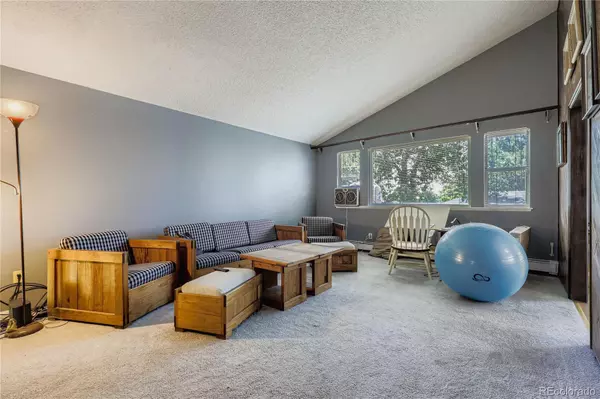 Aurora, CO 80011,1701 Biscay ST