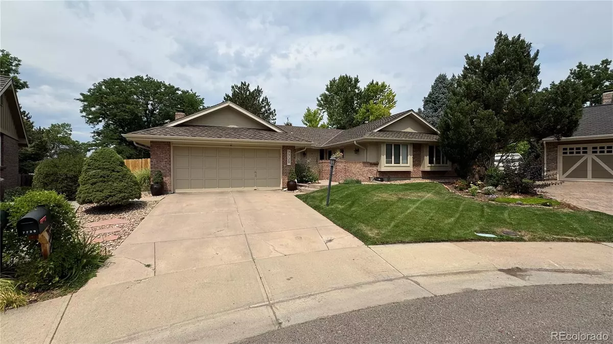 Centennial, CO 80122,7729 S Dexter CT