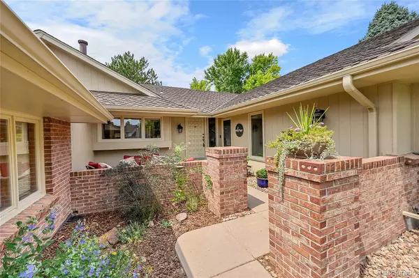 Centennial, CO 80122,7729 S Dexter CT