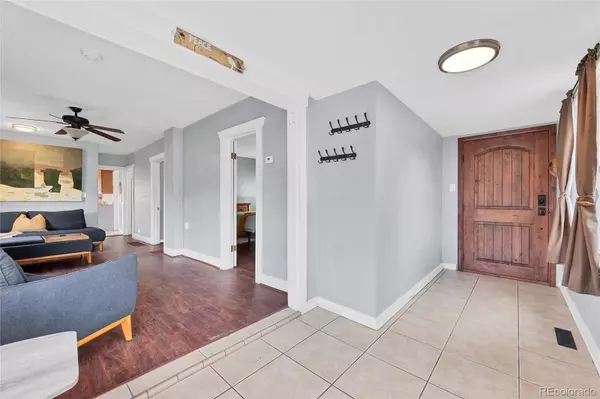 512 S Perry ST, Denver, CO 80219