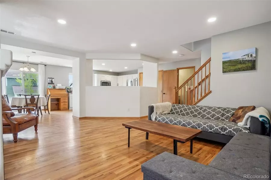 21961 E Crestline PL, Aurora, CO 80015