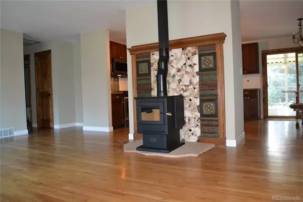 Lafayette, CO 80026,3957 Dale DR