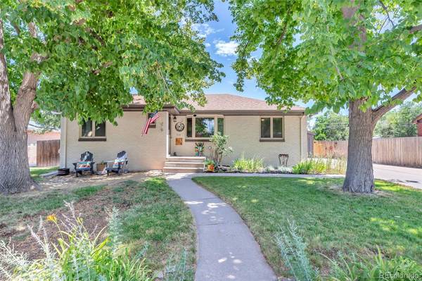 6118 S Westview ST, Littleton, CO 80120