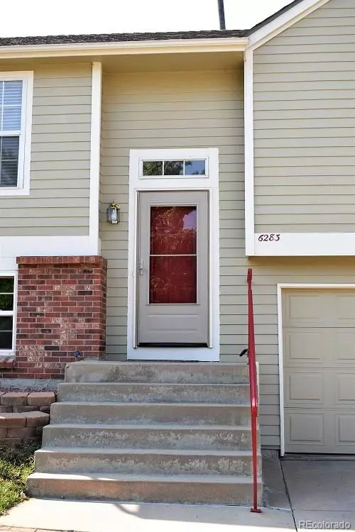 Arvada, CO 80004,6283 Yank CT