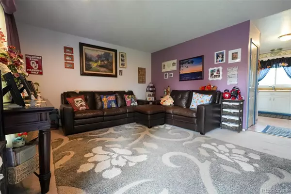Aurora, CO 80017,19258 E Kansas DR