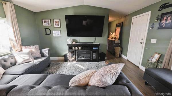 14470 E 13 AVE, Aurora, CO 80011