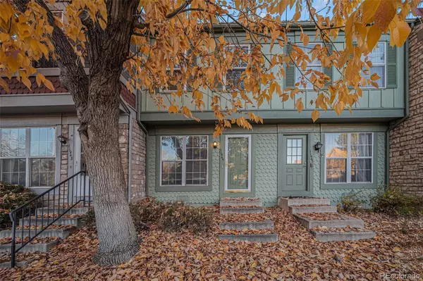 11945 E Ford DR, Aurora, CO 80012