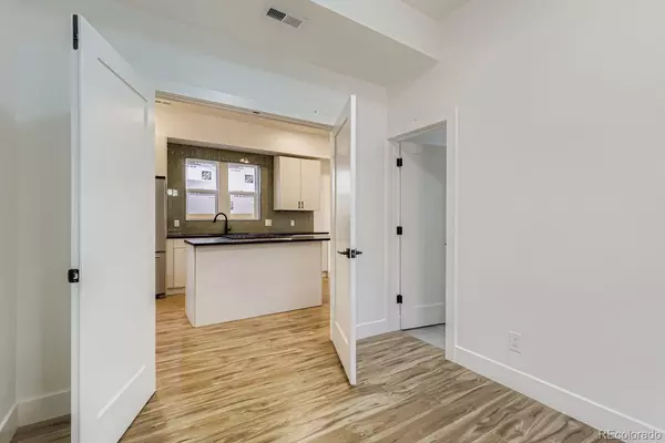 Denver, CO 80211,4342 Umatilla ST