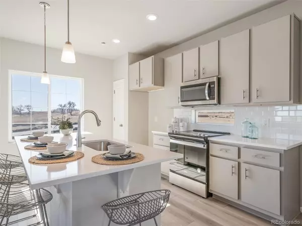 Aurora, CO 80019,22083 E 38th PL