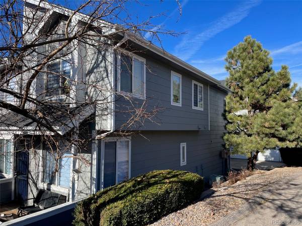 1050 S Walden WAY #108, Aurora, CO 80017