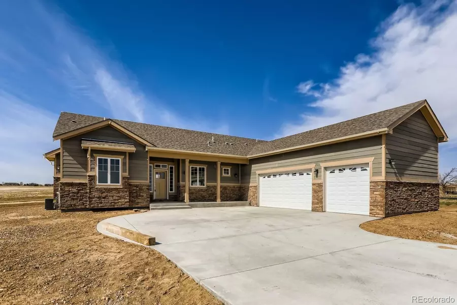 527 Antelope DR, Bennett, CO 80102