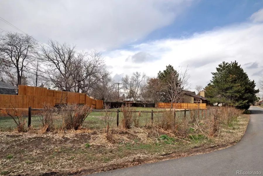 Alkire ST, Golden, CO 80401