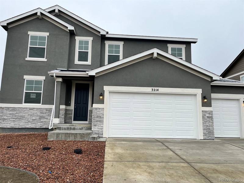 3214 Bella Luna DR, Pueblo, CO 81001