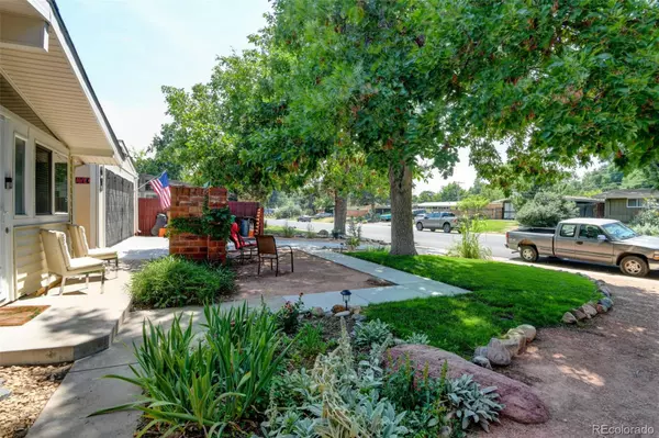 Denver, CO 80219,2370 S Meade ST