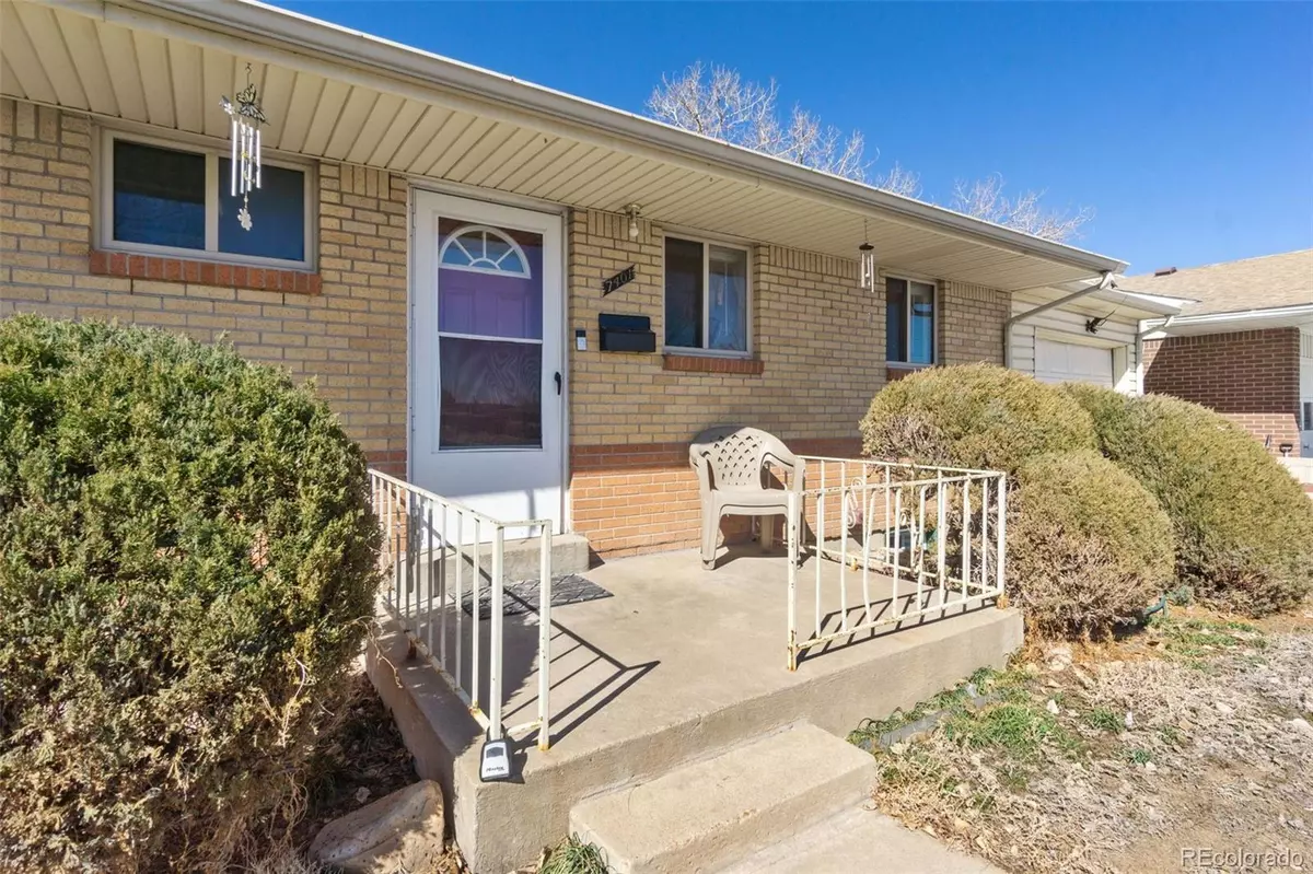 Denver, CO 80221,7401 Bronco RD