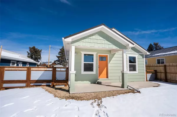 607 South ST,  Silver Cliff,  CO 81252