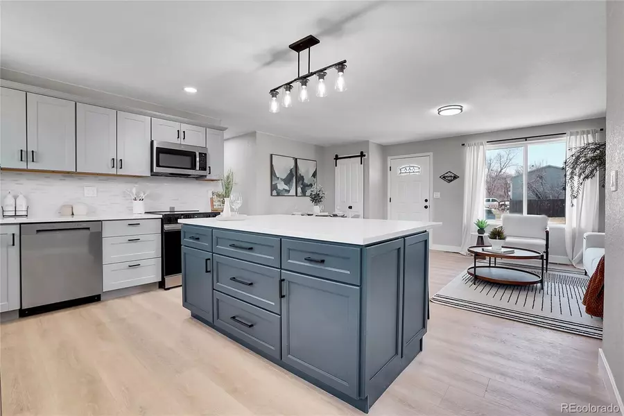 7054 Welch CT, Arvada, CO 80004