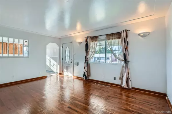 Denver, CO 80219,5041 W Nevada PL