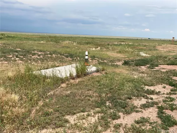 Pueblo, CO 81005,8648 Lake Davis RD
