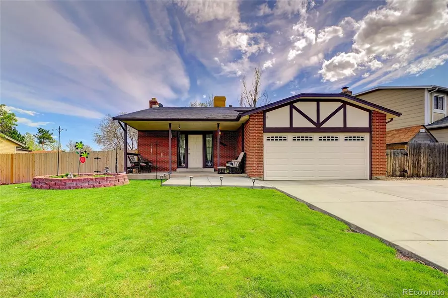 2564 E 101st CT, Thornton, CO 80229