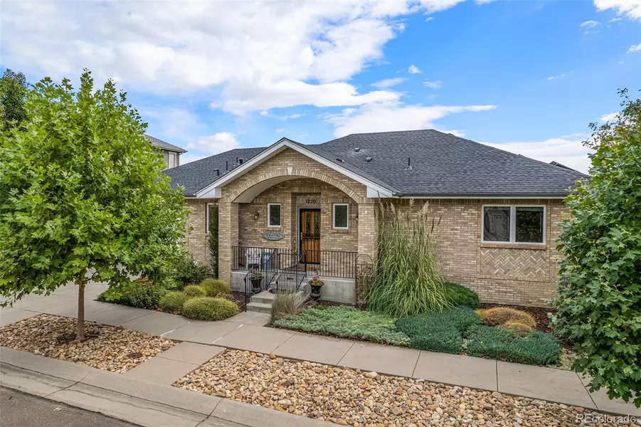 1230 S Balsam ST, Lakewood, CO 80232