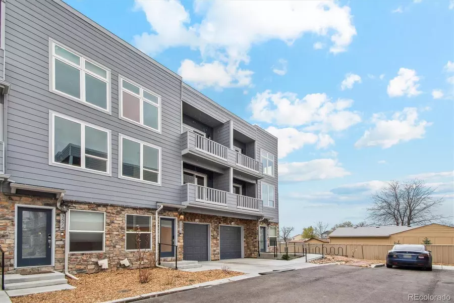 3576 W 66th AVE, Denver, CO 80221
