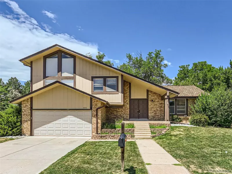 5555 S Kenton WAY, Englewood, CO 80111