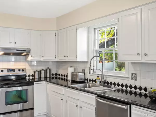 Denver, CO 80236,4851 W Oxford AVE